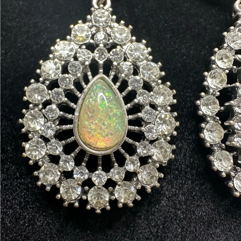 Carole Bold Teardrop Rhinestone Earrings - Picture 2 of 3